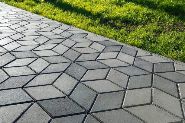 Best Professional Driveway Pavers  in Milwaukee, WI
